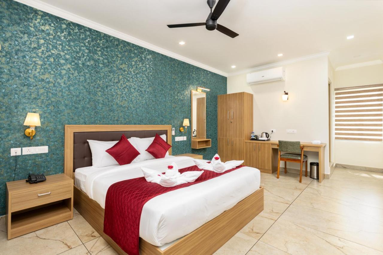 Esaa Airport Hotel Kochi 외부 사진