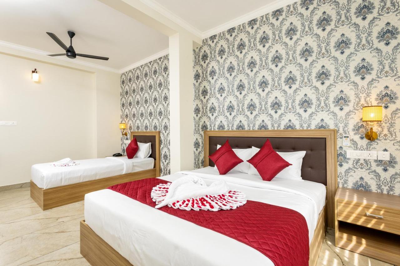 Esaa Airport Hotel Kochi 외부 사진