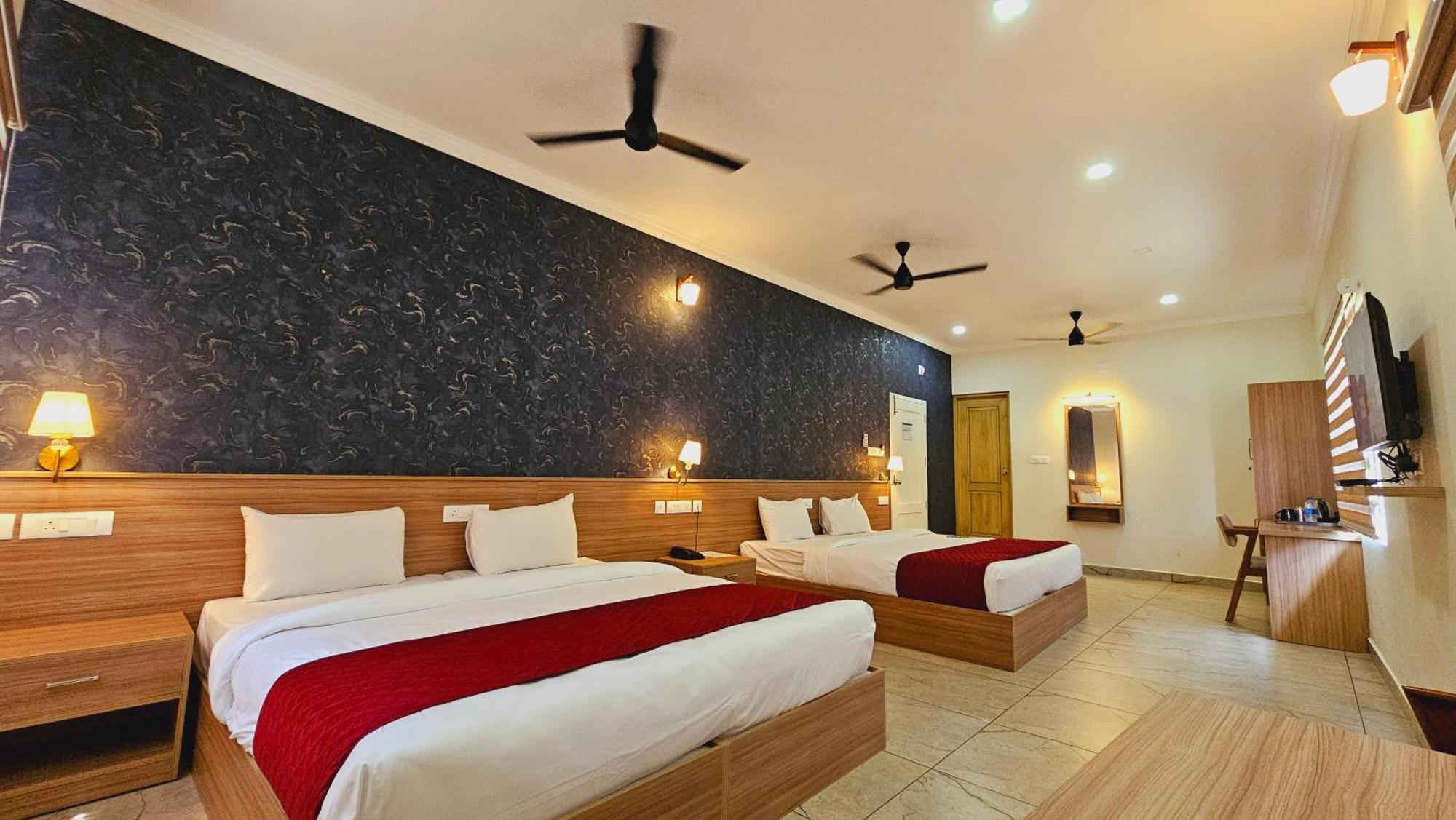 Esaa Airport Hotel Kochi 외부 사진
