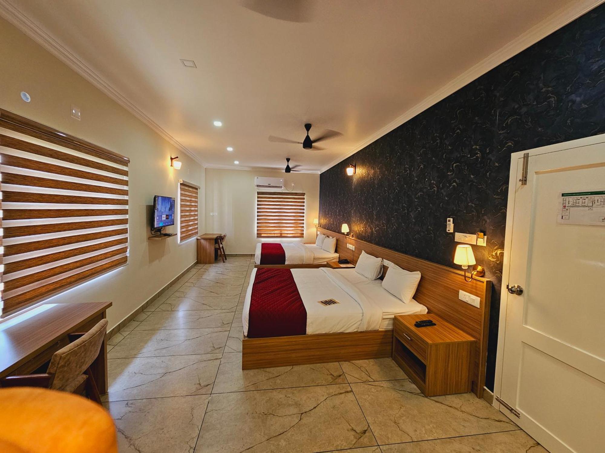 Esaa Airport Hotel Kochi 외부 사진